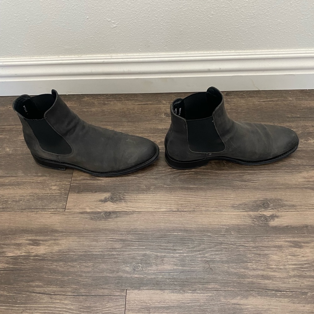 Thursday boots new pics